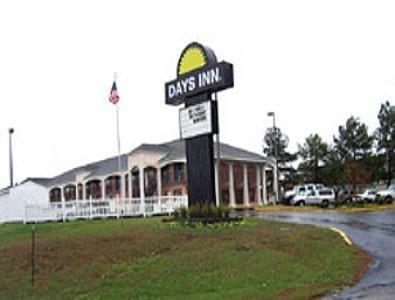アメリカズ ベスト バリュー イン ホーリー スプリングス Holly Springs エクステリア 写真