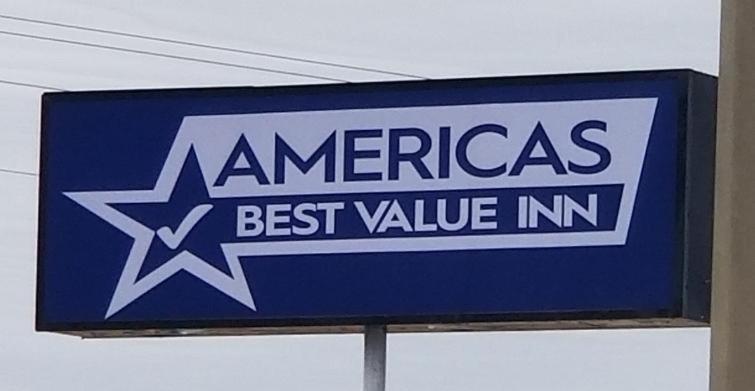 アメリカズ ベスト バリュー イン ホーリー スプリングス Holly Springs エクステリア 写真